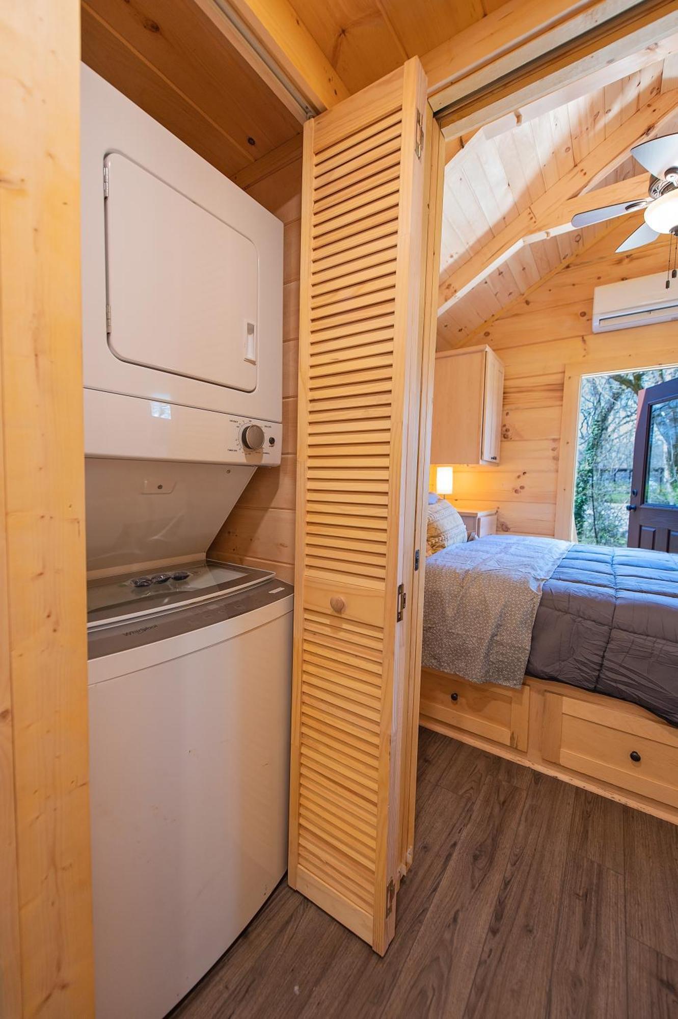 Tiny Cabin Village Private Hot Tub Lynda Cabin Chattanooga Exterior foto