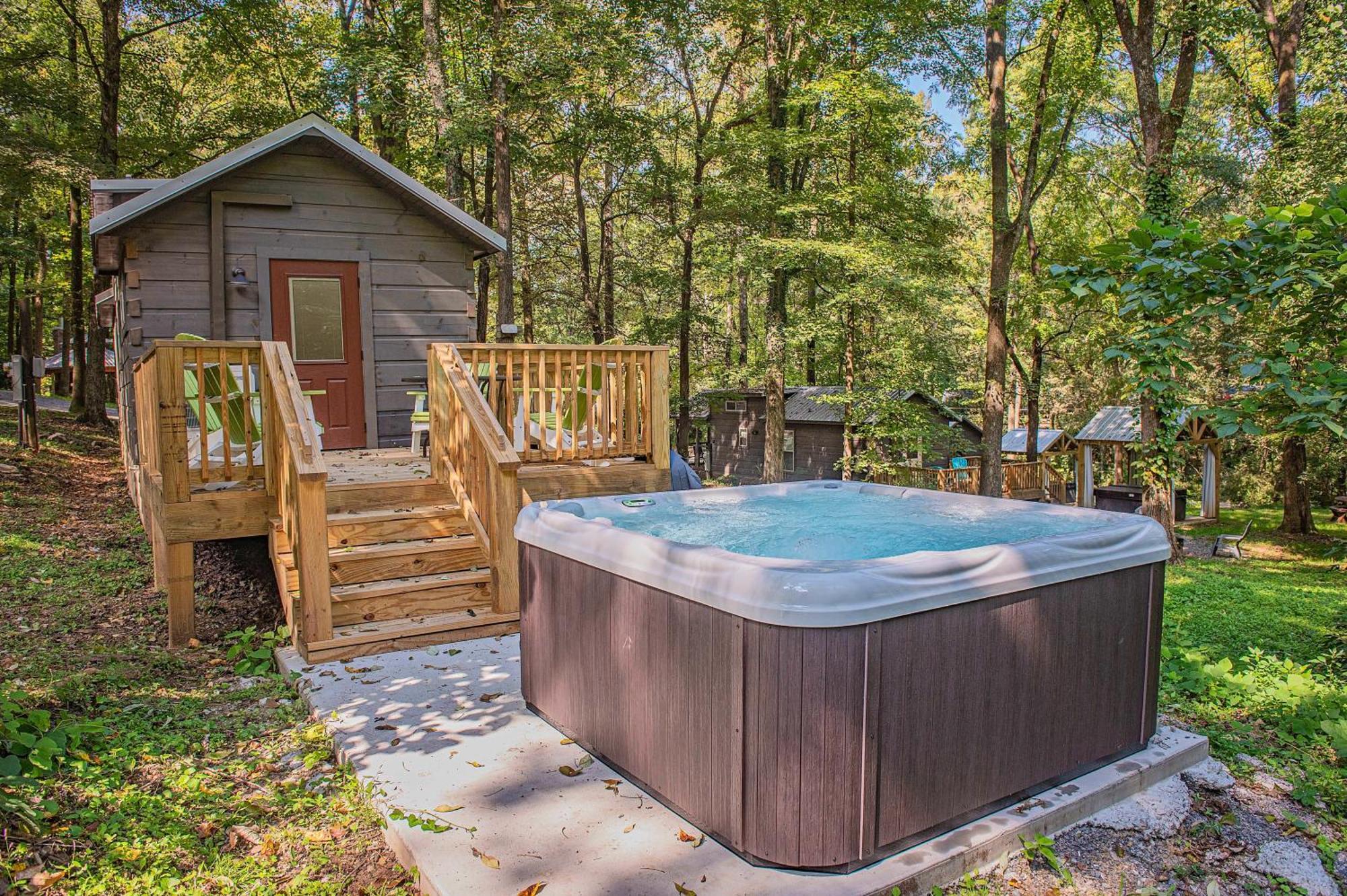 Tiny Cabin Village Private Hot Tub Lynda Cabin Chattanooga Exterior foto